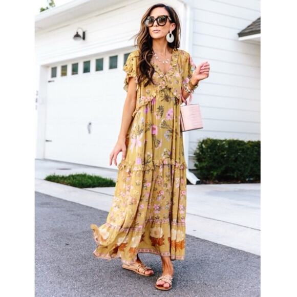 Spell & The Gypsy Wild Bloom Gown - Picture 1 of 8